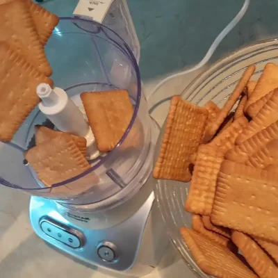 Napolitanka oblande | Priprema keksa i oblatni | Postupak 1 | Slika 1/3