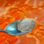 Pileći paprikaš | Dodavanje ostalih sastojaka | Postupak 4 | Slika 3/4