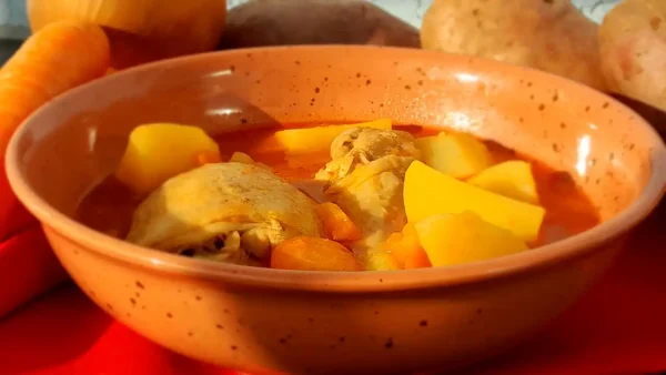 Pileći paprikaš | 1/4 Pileći paprikaš 25 | Istaknuta slika 1/4 | Običan, lonac, postaje, portal, u, raj, ukusa, čorbe