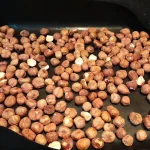 Torta slojevita lešničarka | Priprema lešnika | Postupak 2 | Slika 2/6