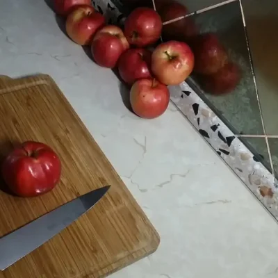 12 razloga zašto jabuke čuvaju zdravlje celu godinu 4 - 7/10 12 razloga zašto jabuke čuvaju zdravlje celu godinu 4 | Istaknuta slika 7/10 |