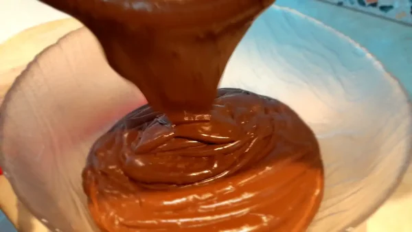 Torta slatki greh 14 | Istaknuta slika 2/4 | Eksplozija, višanja, pod, finim, slojem, čokoladnog, krema