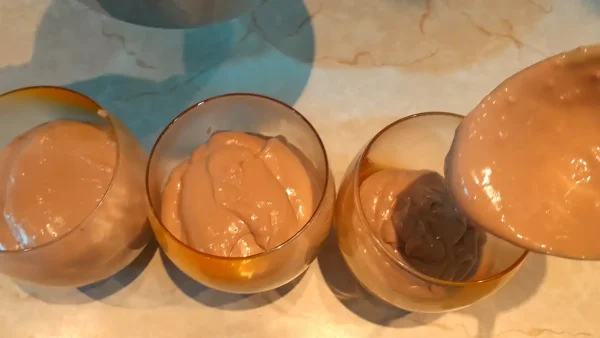 Višnje u zagrljaju čokolade 21 | Istaknuta slika 3/4 | Hladno, osveženje, elegantan, spoj, u, svako, doba, godine