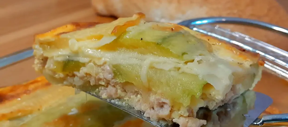 Musaka od tikvica sa piletinom