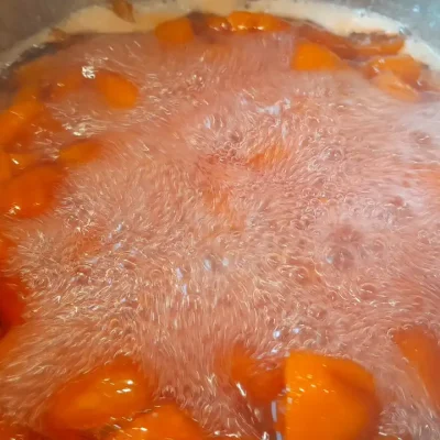 Marmelada od breskve | Kuvanje marmelade | Postupak 3 | Slika 1/3
