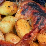 Pileći bataci u medu i mladim krompirom iz rerne | Serviranje | Postupak 7 | Slika 2/4