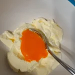 Svečana bela čorba | Priprema zaprške od pavlake i jaja | Postupak 7 | Slika 3/7