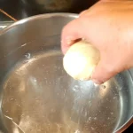 Knedle sa šljivama | Kuvanje knedli | Postupak 6 | Slika 4/6